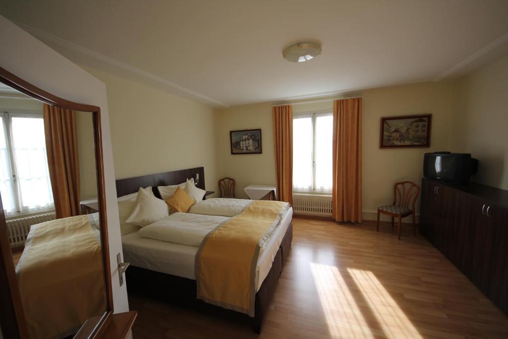 מגן Gasthaus Zum Kreuz חדר תמונה
